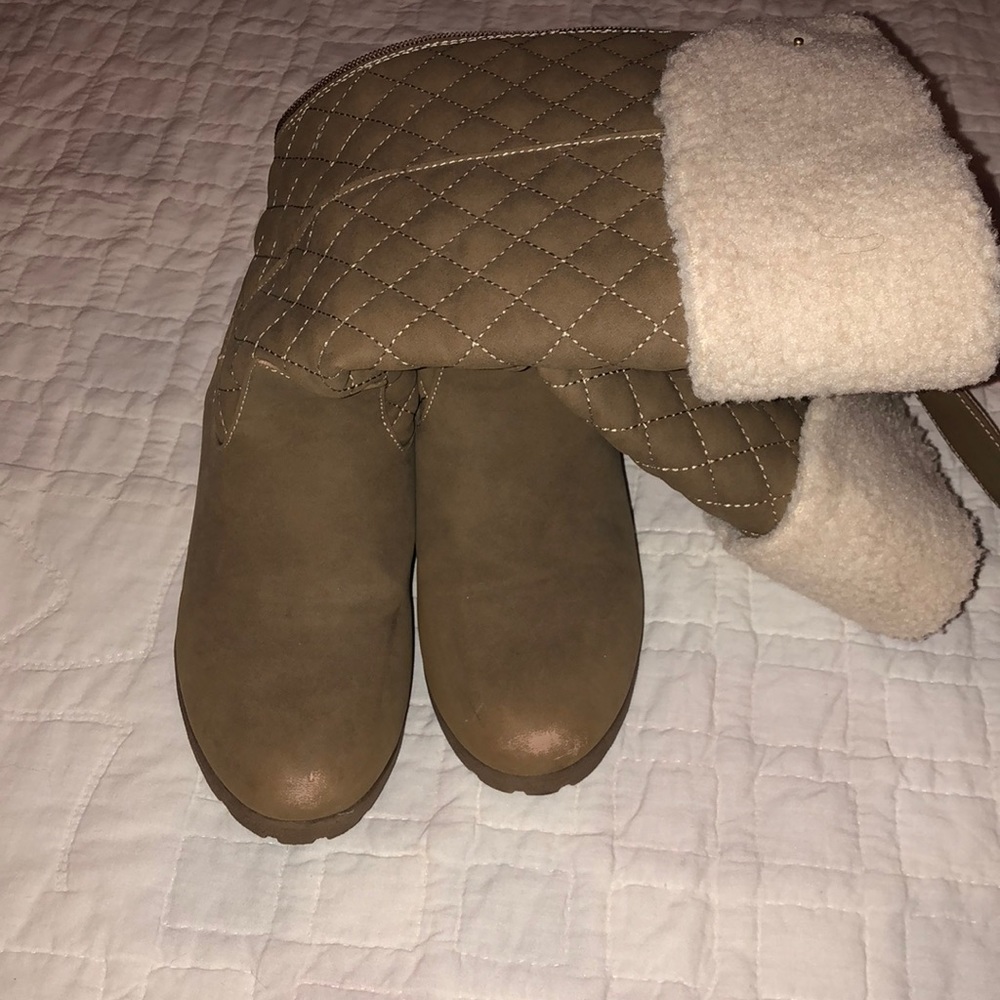 Tommy Hilfiger boots